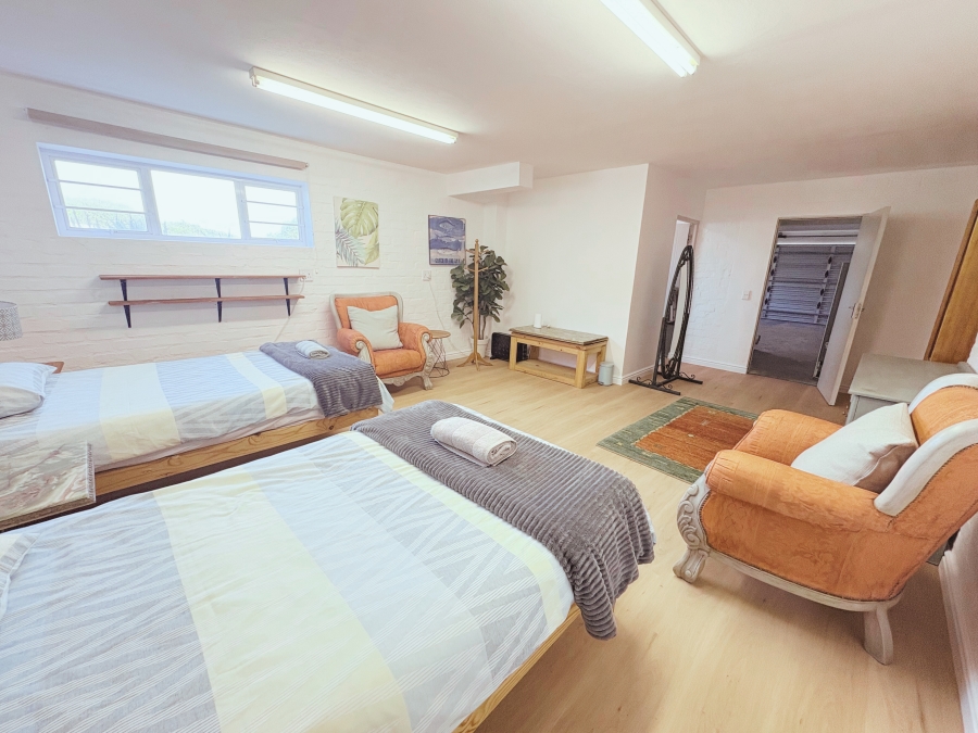 4 Bedroom Property for Sale in Yzerfontein Western Cape